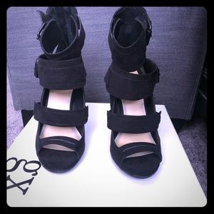 GX by Gwen Stefani size 7 1/2